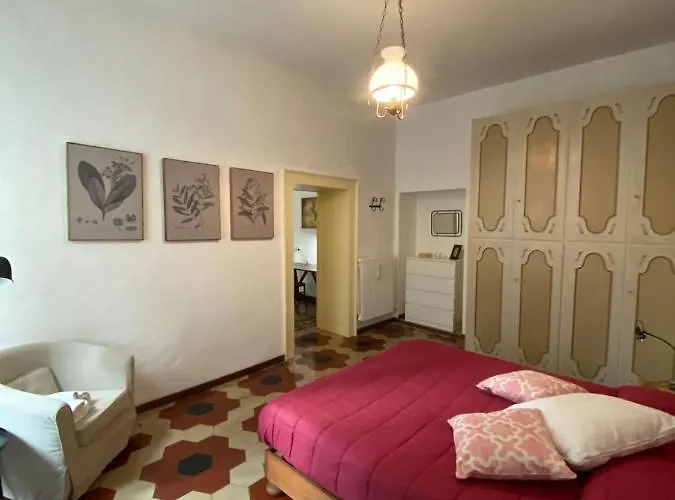 Semesterbostad Alle Mura *